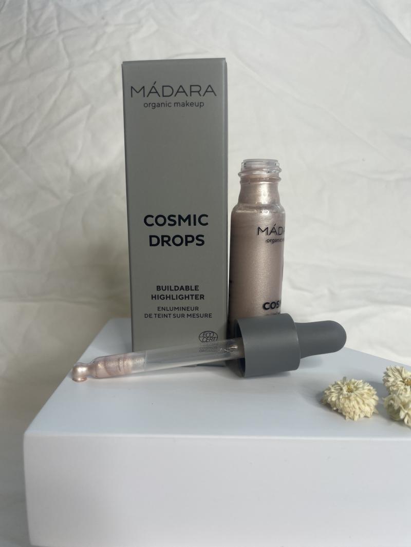 Madara Cosmic Drops Bygbar Highlighter - 2 Cosmic Rose