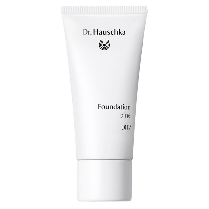 Dr  Hauschka Foundation 002 Pine  30ml