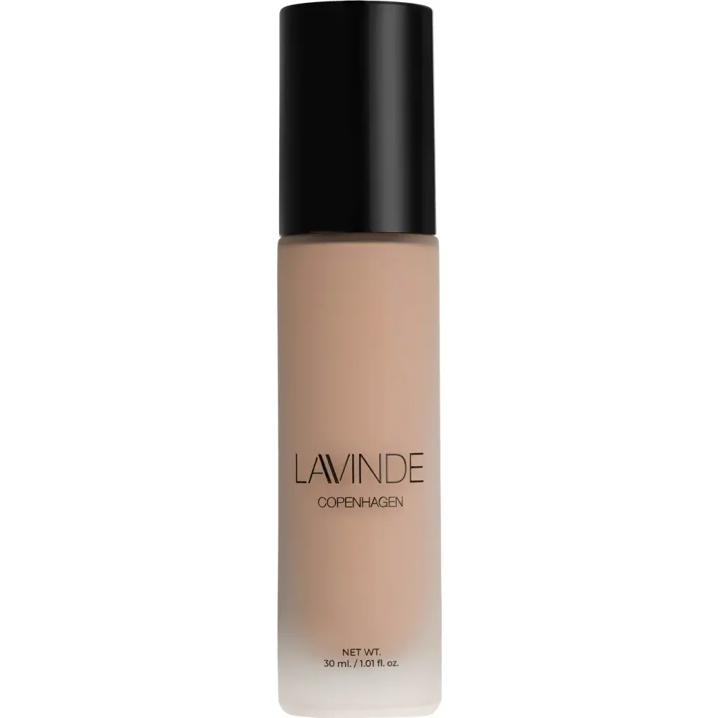 Lavinde Natural Glow Liquid Foundation Beige 207   30 Ml