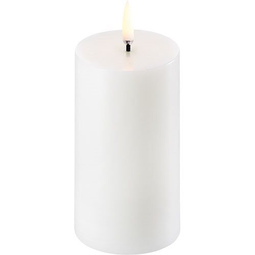 Led Pillar Candle Nordic White Smooth 5 8x10 Cm 1 Stk