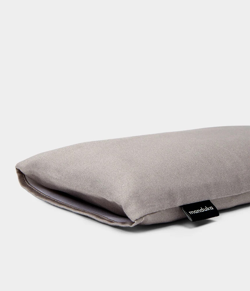 Manduka øjenpude Sand