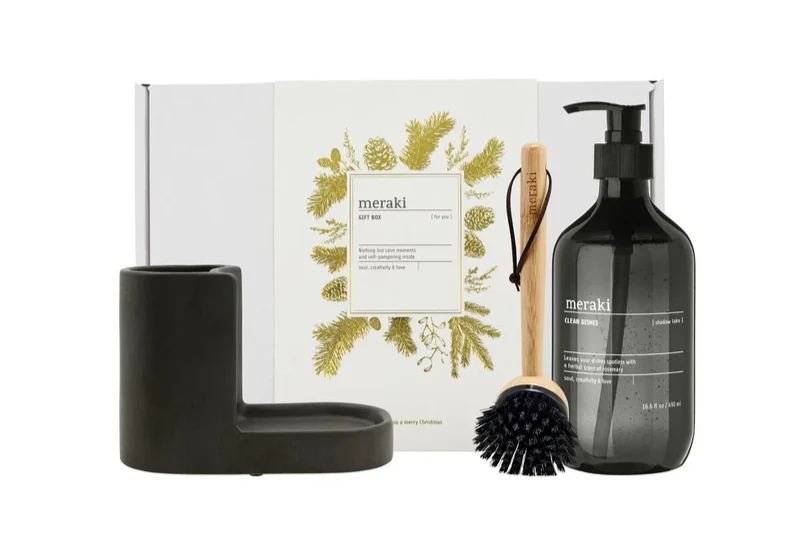Meraki Gaveæske  Jul  Dark Grey Holder   Nature Brush   Shadow Lake Dish Wash  490ml